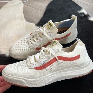 Vans UltraRange shoe- Men’s 11.5